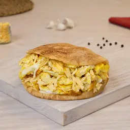 Eggs with Roumy Cheese